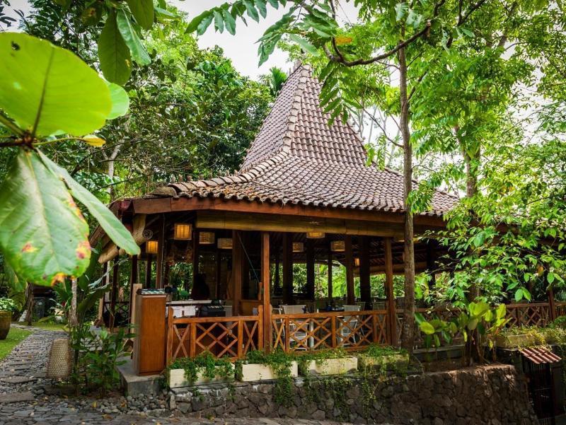 Khayangan Resort Yogyakarta Bagian luar foto